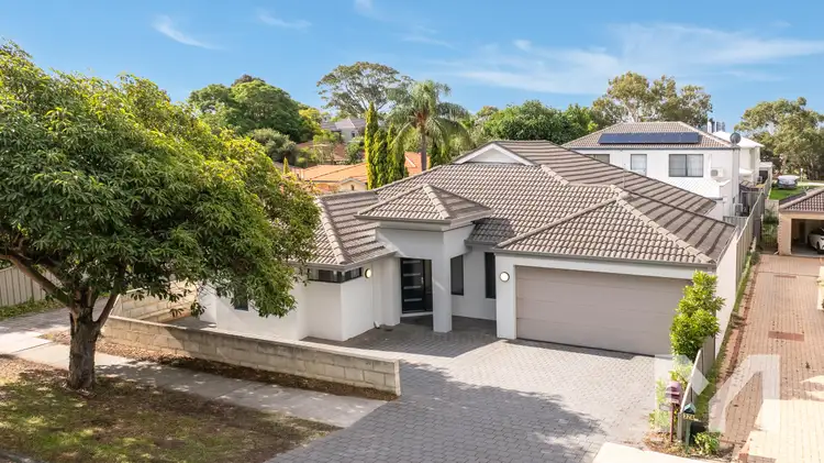 30A Riseley Street