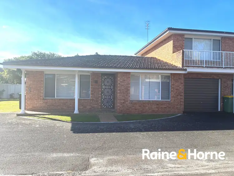 68 Ocean Beach Rd