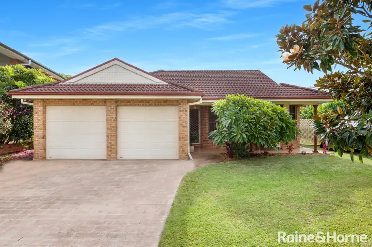 15 Oval Drive