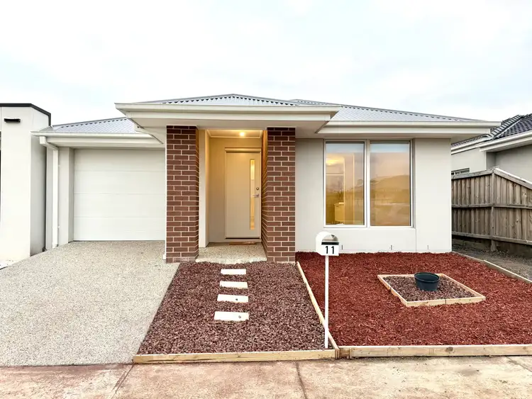 11 Awbridge Drive