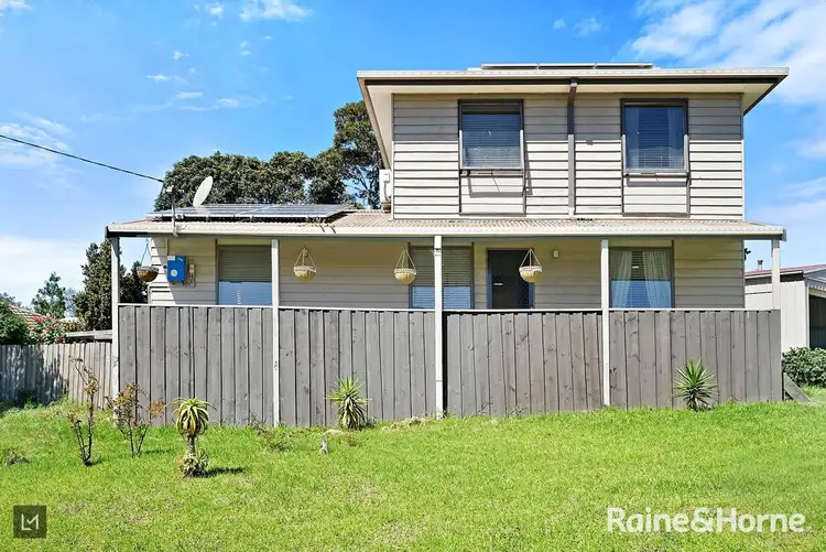 2 Macarthur Drive
