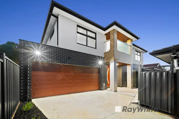 19 Rebecca Street