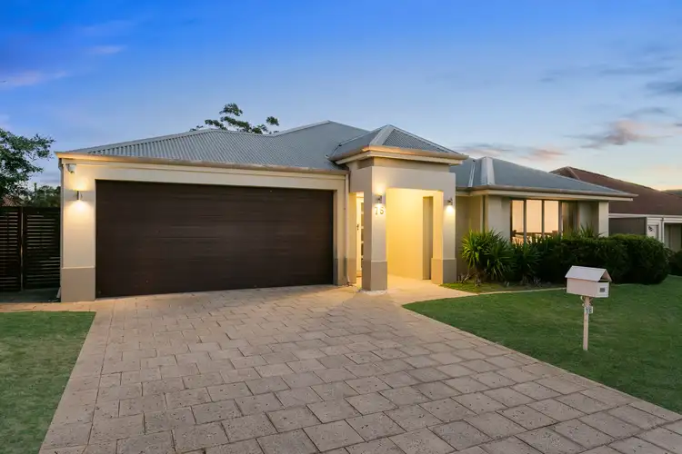 75 Ashworth Way