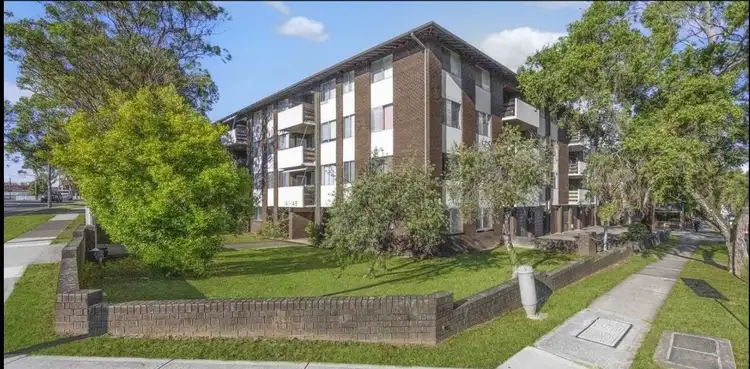 141-143 Chapel Rd