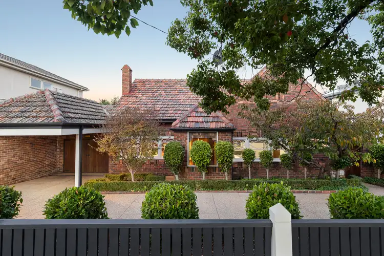 7 Orange Grove