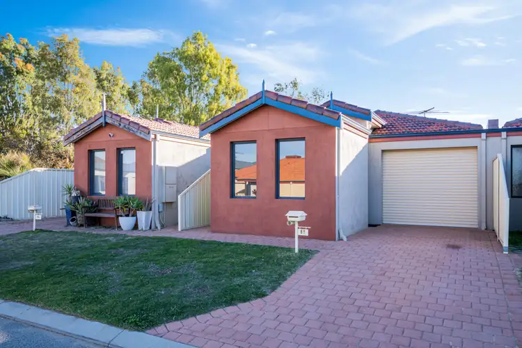 8B Salina Way