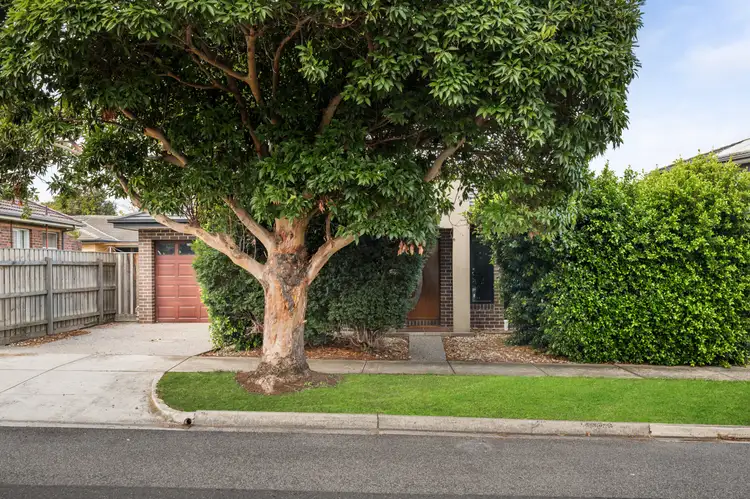 1 Johnson Street