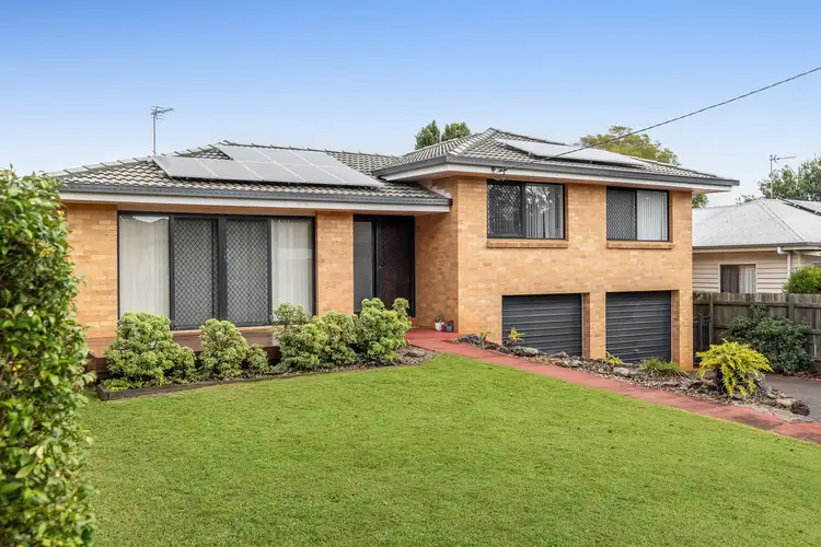 16 Long Street