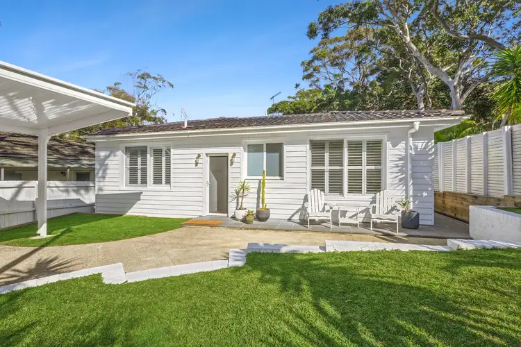 13A Queens Avenue
