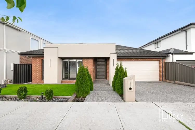 59 Alkira Boulevard