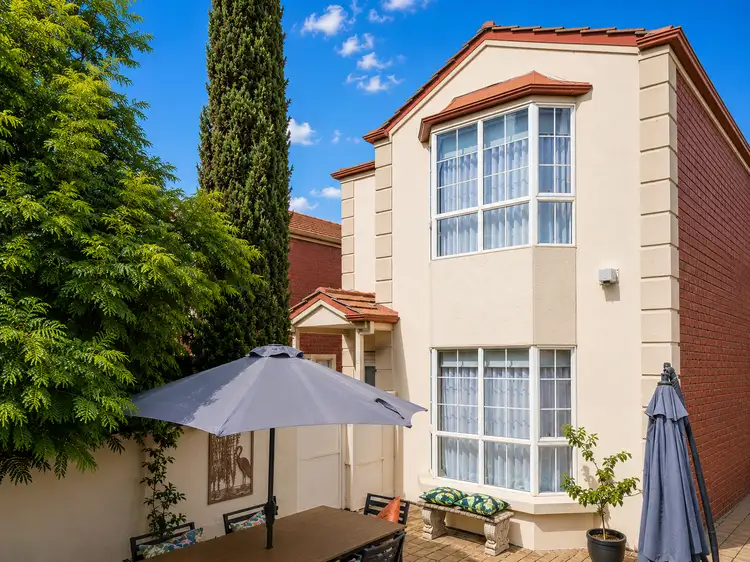 138 Rose Terrace