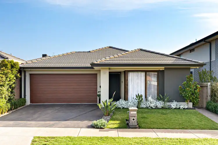 17 Quarry Road