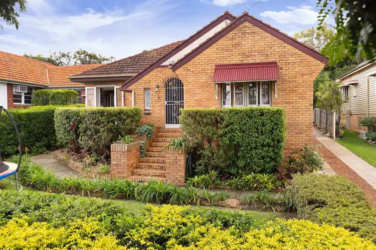 269 Buckland Road