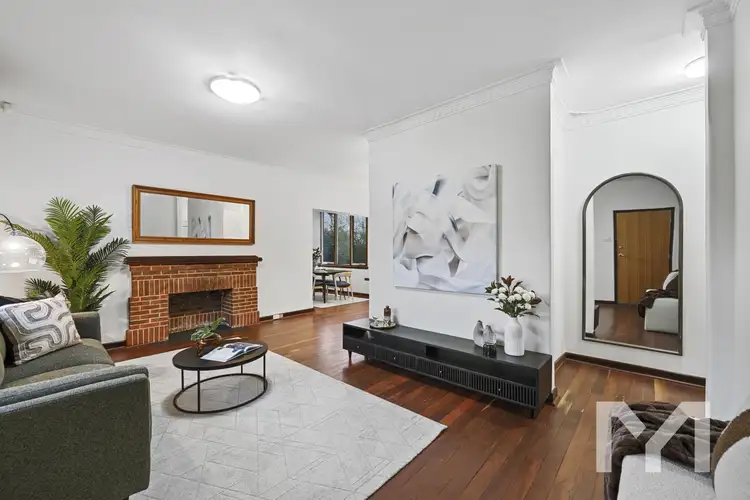 2 Scaddan Street