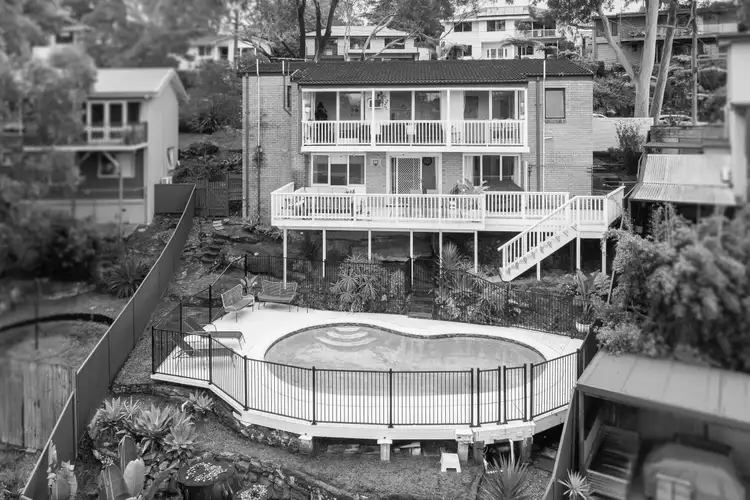 12 Timaru Place
