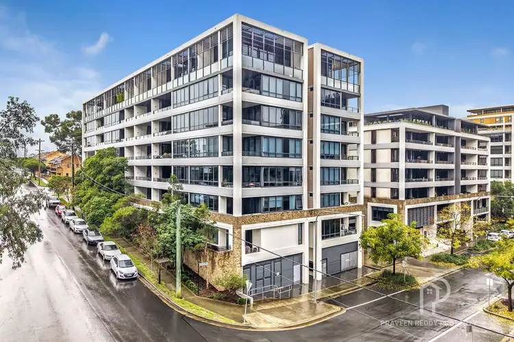 1 Broughton Street