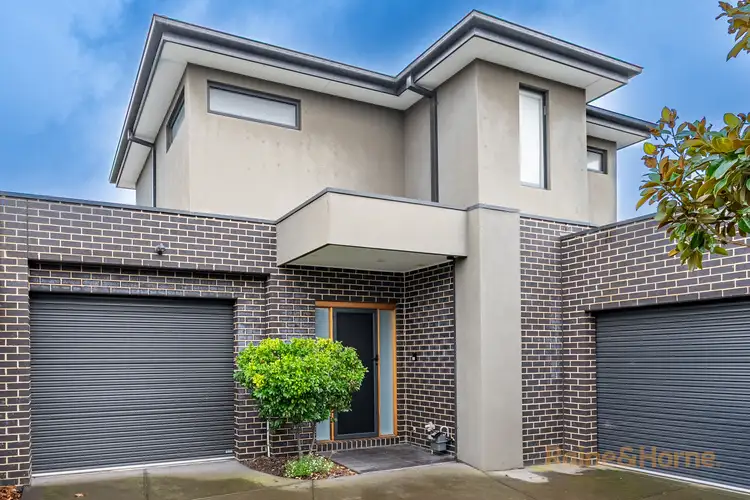 5 Ameily Crescent