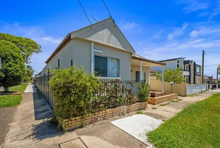 2 Phillips street