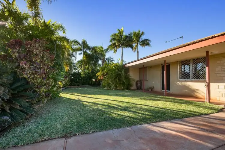 8 Leonard Way