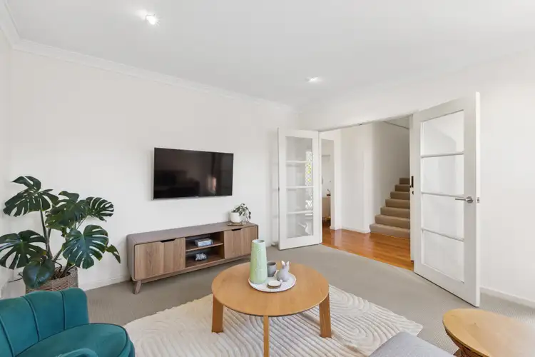 49B Thor Street