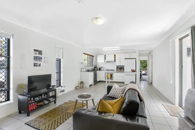 23 Montrose Road