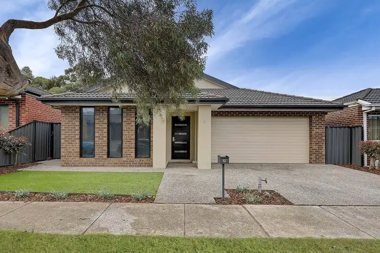 12 Westbury Parkway