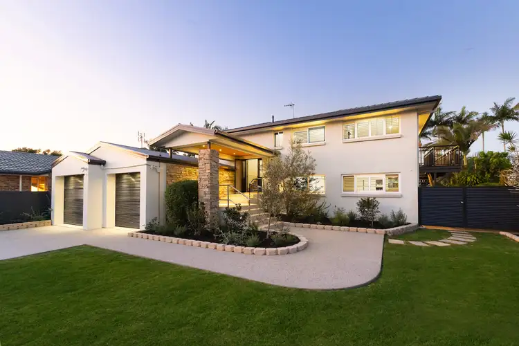 64 River Crescent