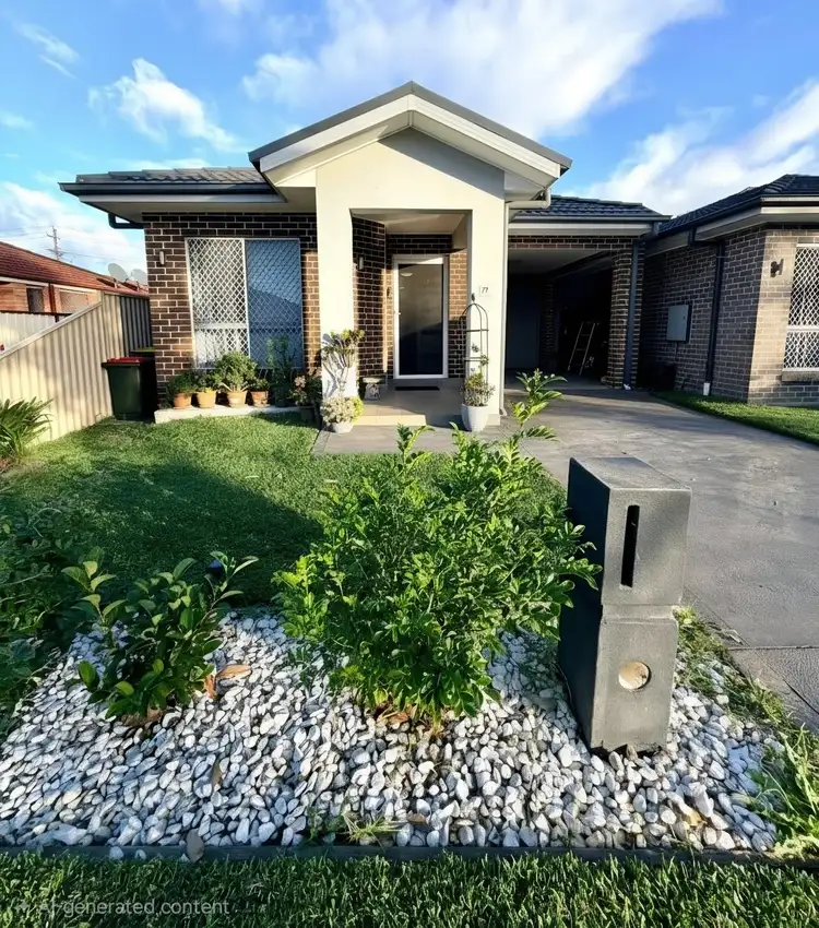 77 Carroll Crescent