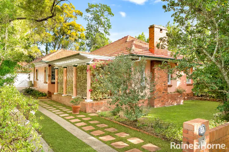 18 Bentinck Street