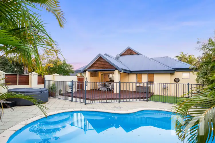 67 Warragoon Crescent