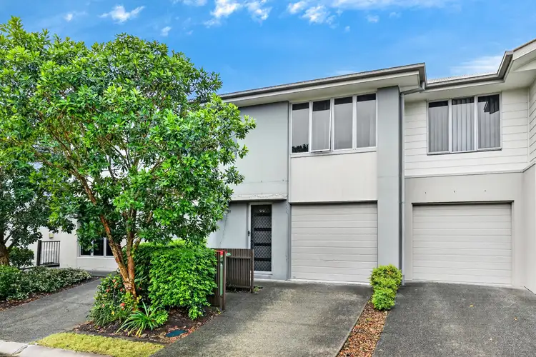370 Gainsborough Drive