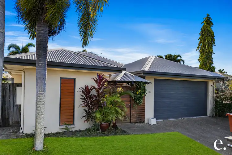35 Booyong Drive