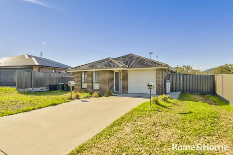 1 & 2/8 Cliffdale Place