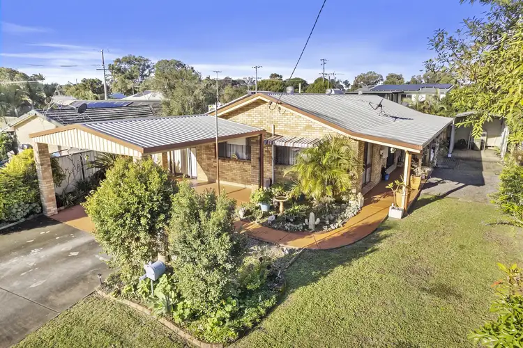 4 Gillian Street