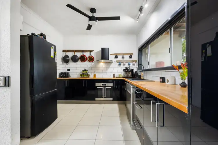 121-137 Port Douglas Road