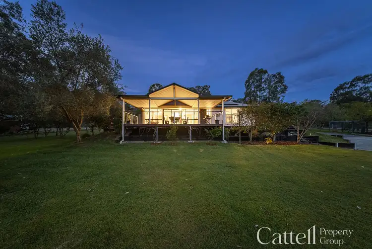 11 Merewether Close