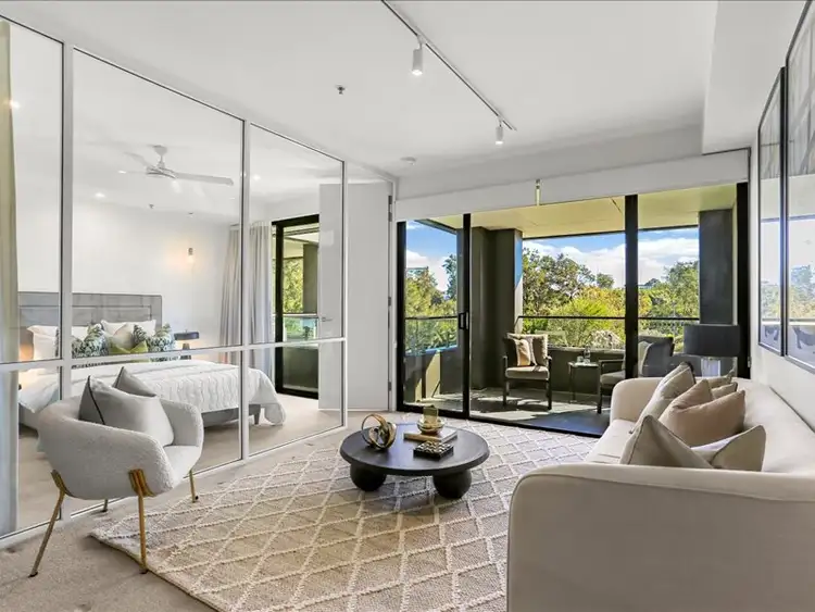 20-23 Levey Street