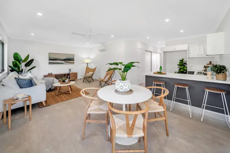 25b Sperring Street