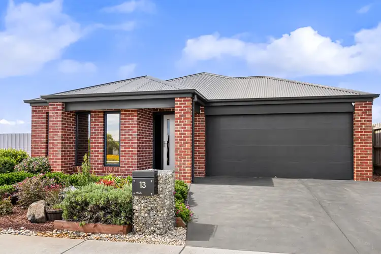 13 Fault Crescent