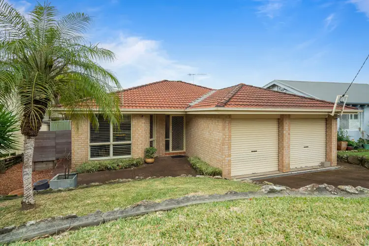 45 Henry Parkes Drive