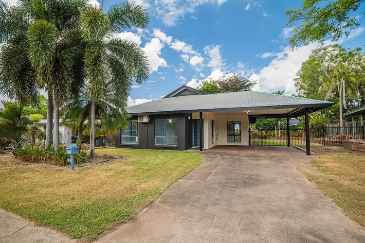 7 Rosebery Drive