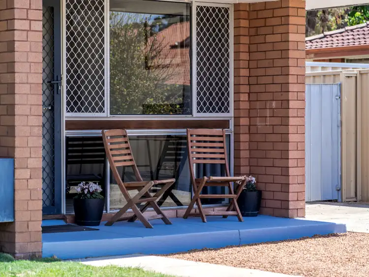 2 Harper Court