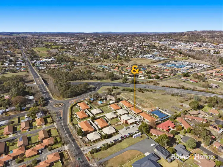 80-92 Queen Elizabeth Drive