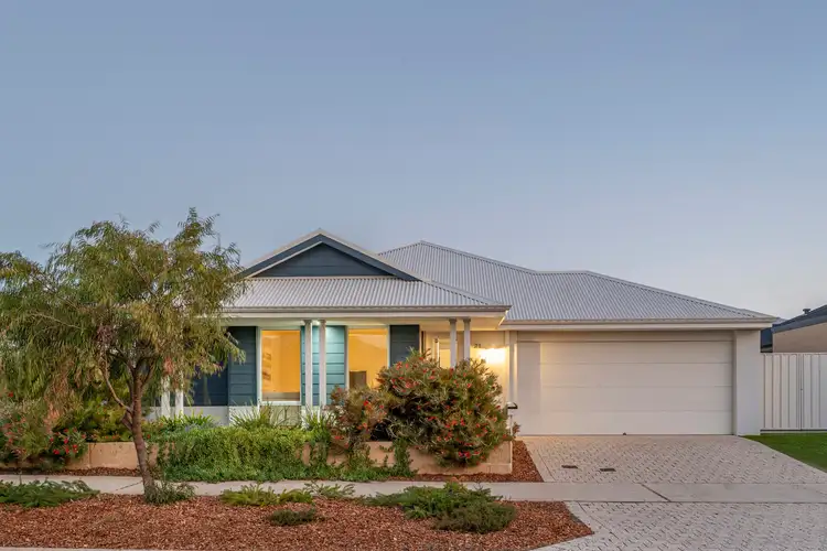21 Kawana Boulevard