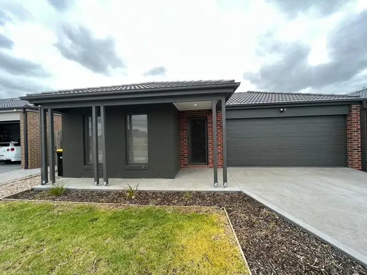 46 Batman Crescent