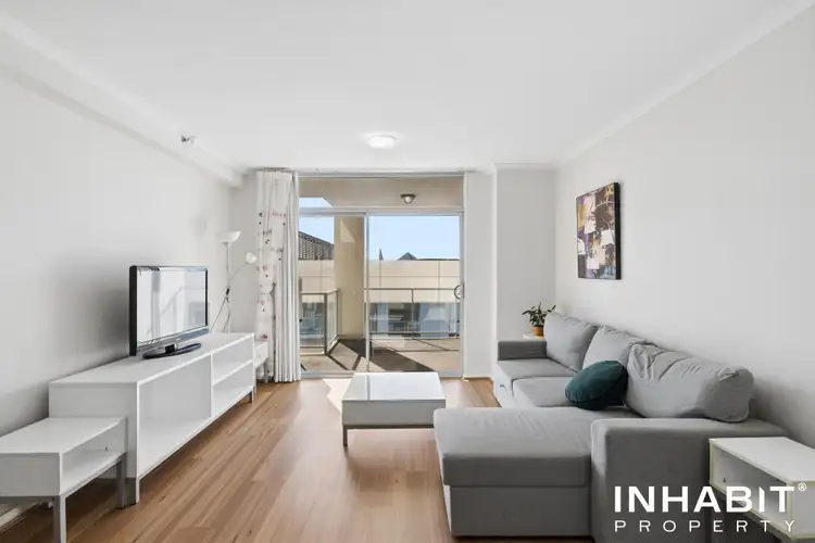 996 Hay Street
