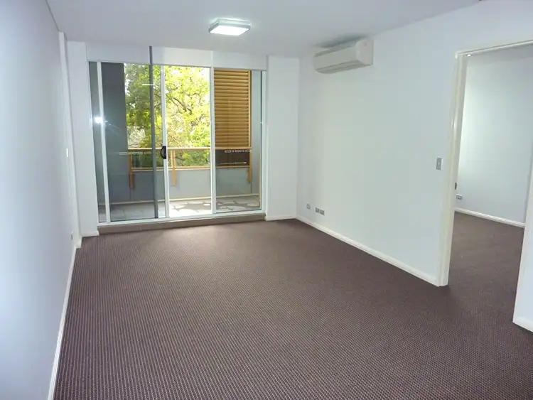 10 Avon Road