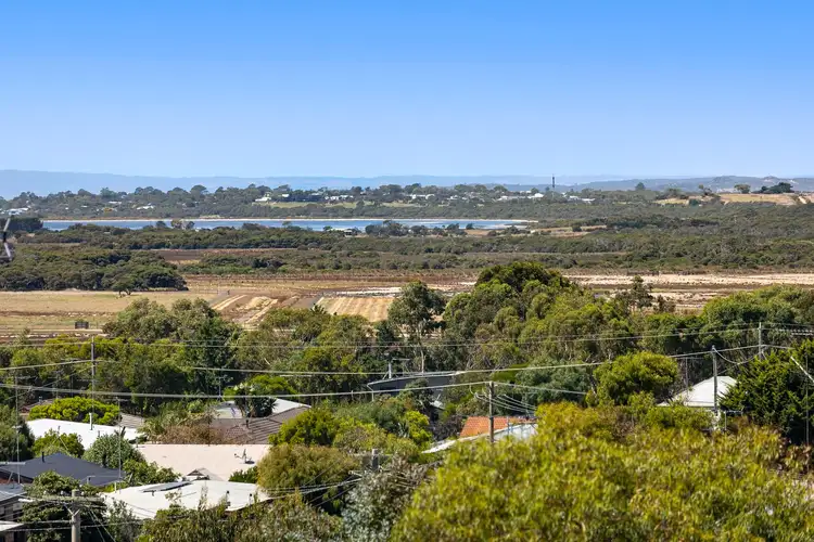 3 Fisher Court