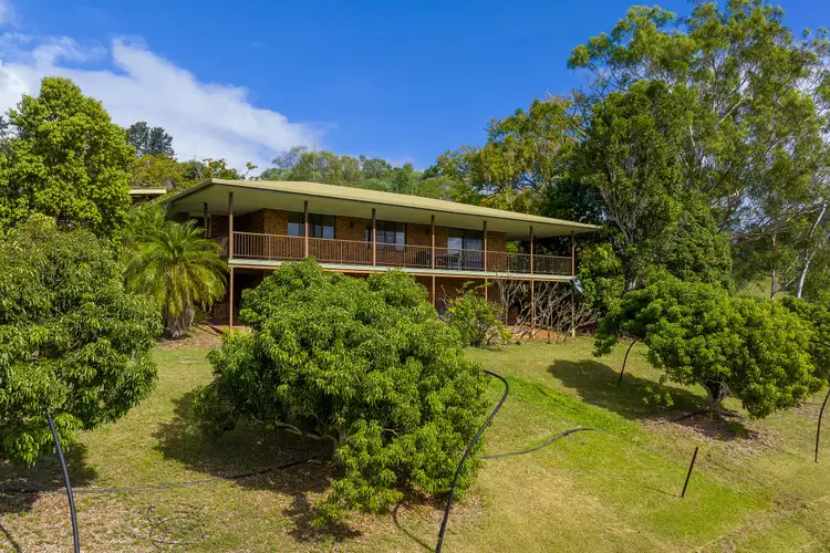 219 Scrubby Creek Road