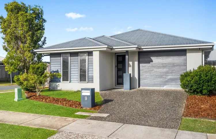 9 Tasker Street